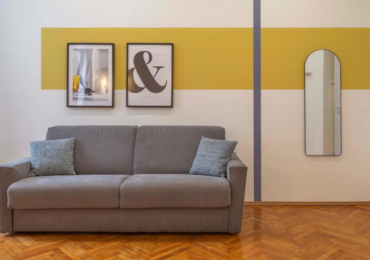 Elegante Vicino Stazione - Grey Apartment