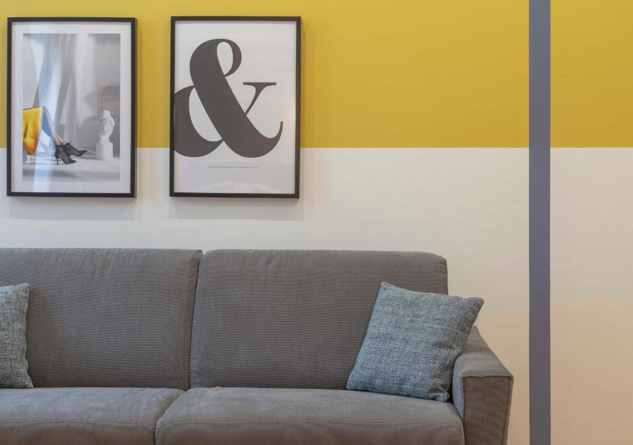 Elegante Vicino Stazione - Grey Apartment Trieste